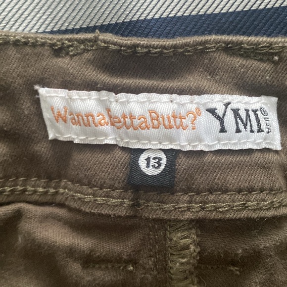 YMI shorts - Picture 3 of 4